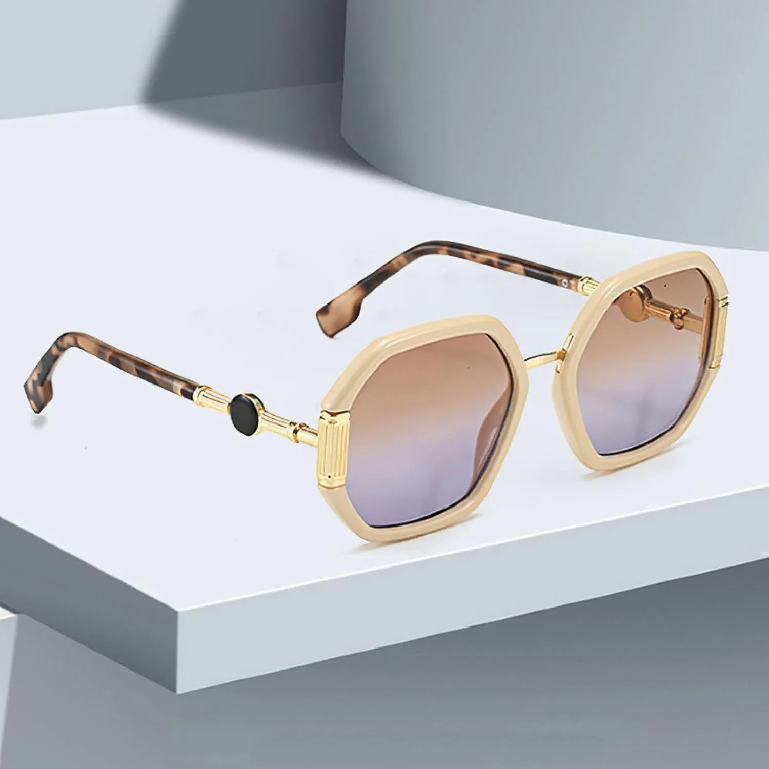Fashionable Sunglasses for Women Unique Octagonal Frame with Gradient Lenses,