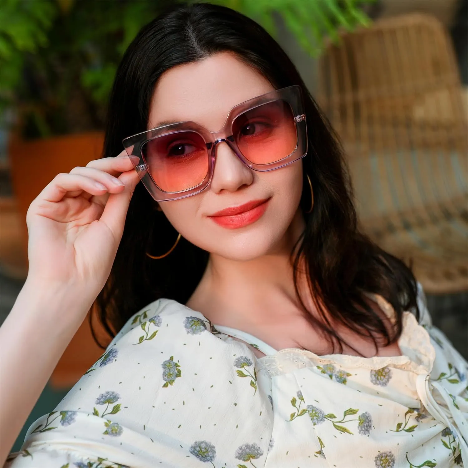 FEISEDY Sunglasses Womens Trendy, Oversized Square Shades, Pearl Inlay Cat Eye Frame UV400 Protection B2625
