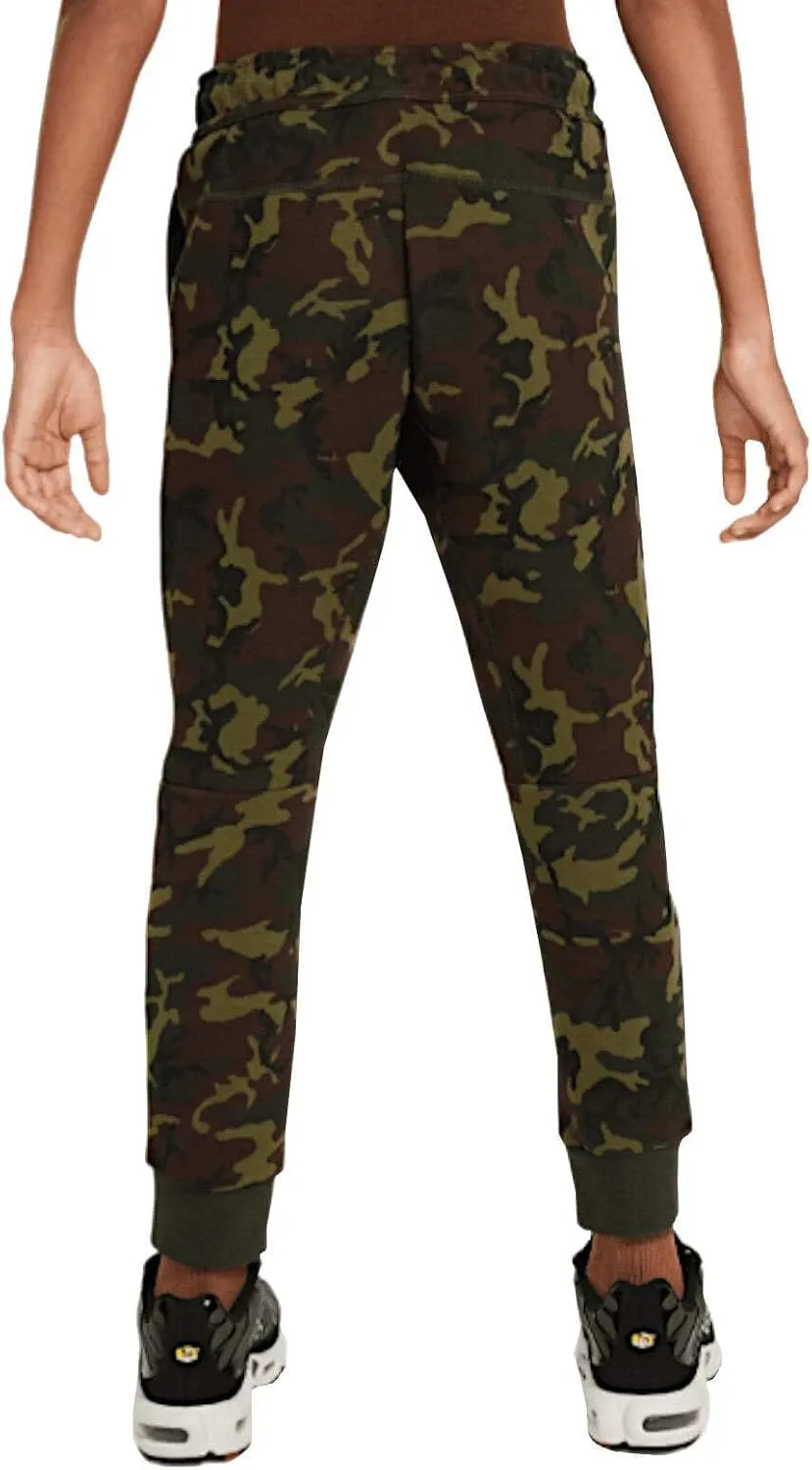Nike Sportswear Tech Fleece Big Kids' (Boys') Camo Joggers