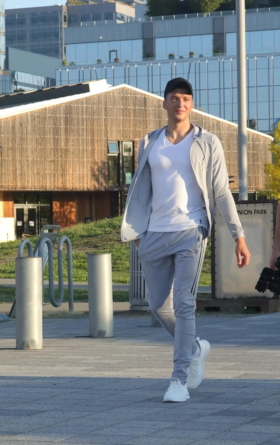 SCR 30/33/36 Jogger Sweatpants for Men - Mens Tall Sweatpants - Joggers for Men with Zipper Pockets
