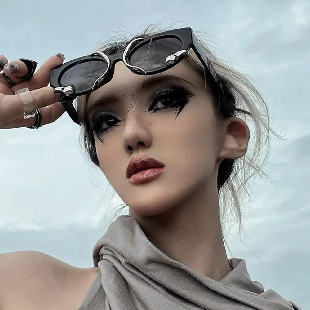 Vintage Narrow Cateye Sunglasses Trendy Small Oval Metal Snake Y2k Accessories